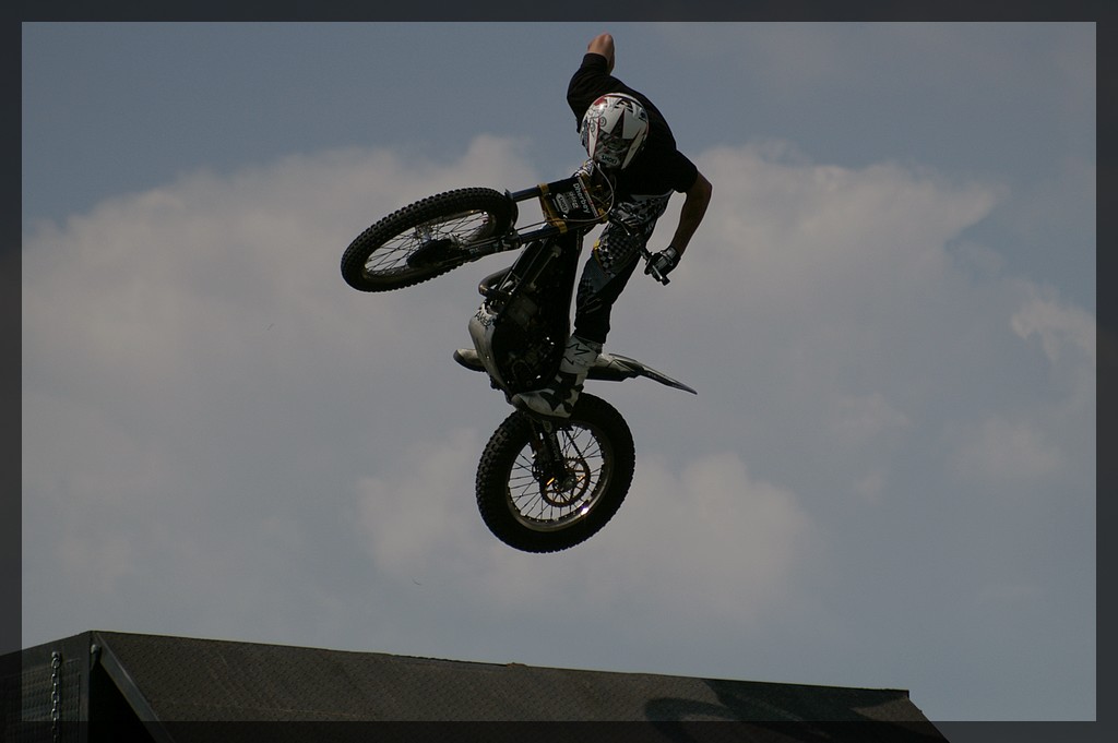 Bray StuntShow2 bray-stuntshow2