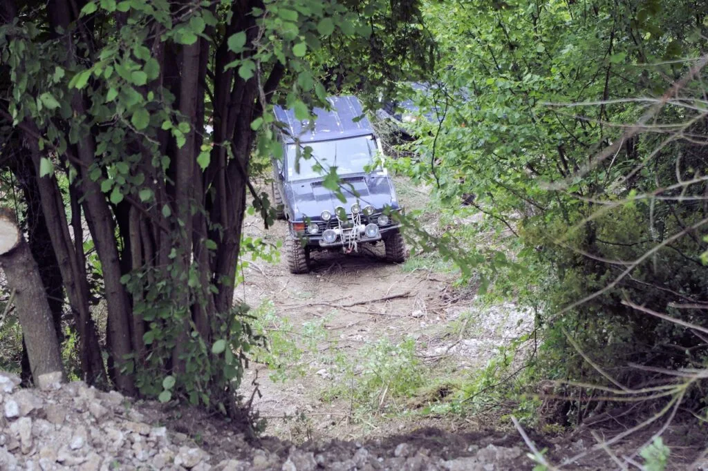 4X4.04