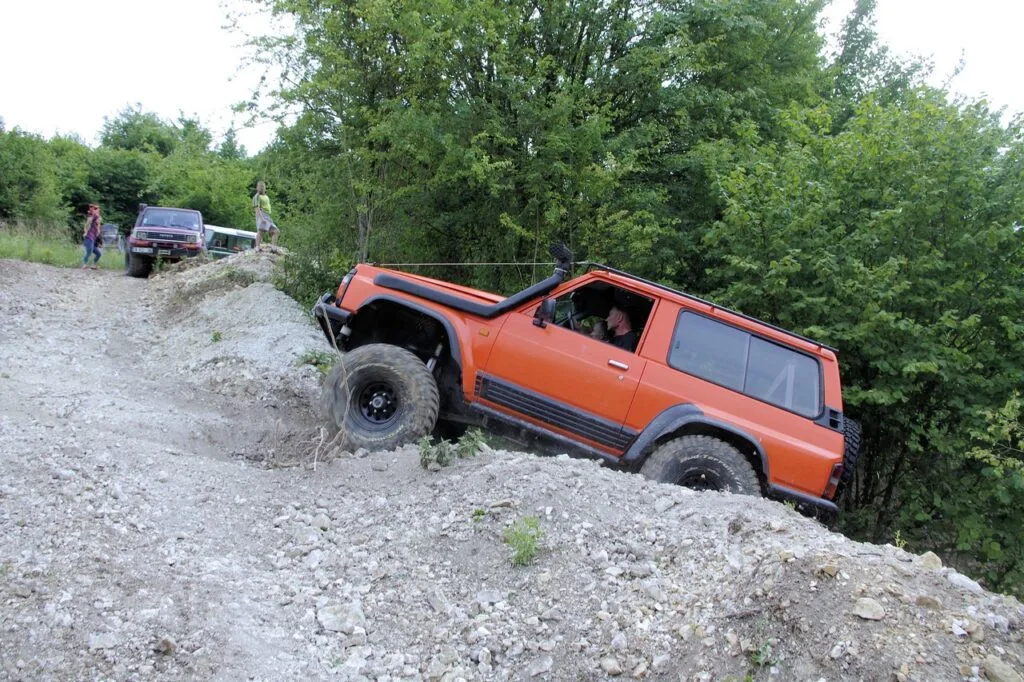4X4.09