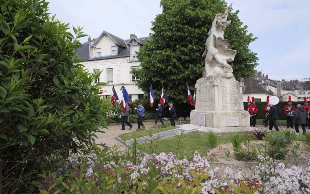 Commémoration du 8 mai, Gournay-en-Bray, Pays de Bray
