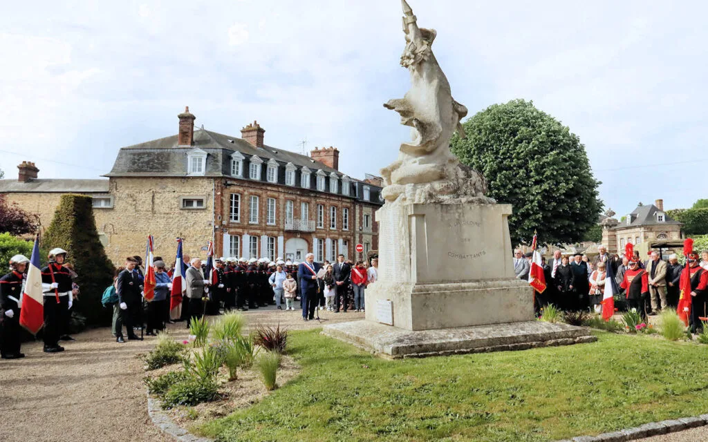 Commémoration du 8 mai, Gournay-en-Bray, Pays de Bray
