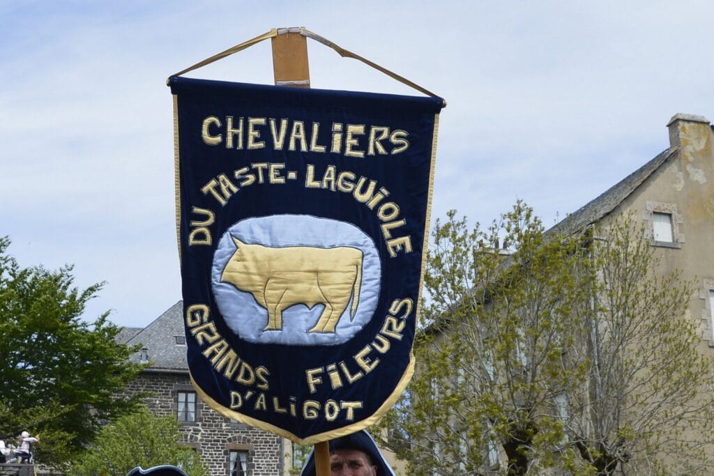 transhumance, aubrac, aveyron, occitanie